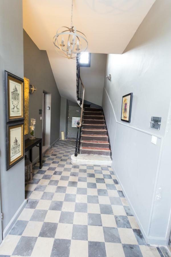Studio Vaucluse Clovis LʼIsle-sur-la-Sorgue المظهر الخارجي الصورة